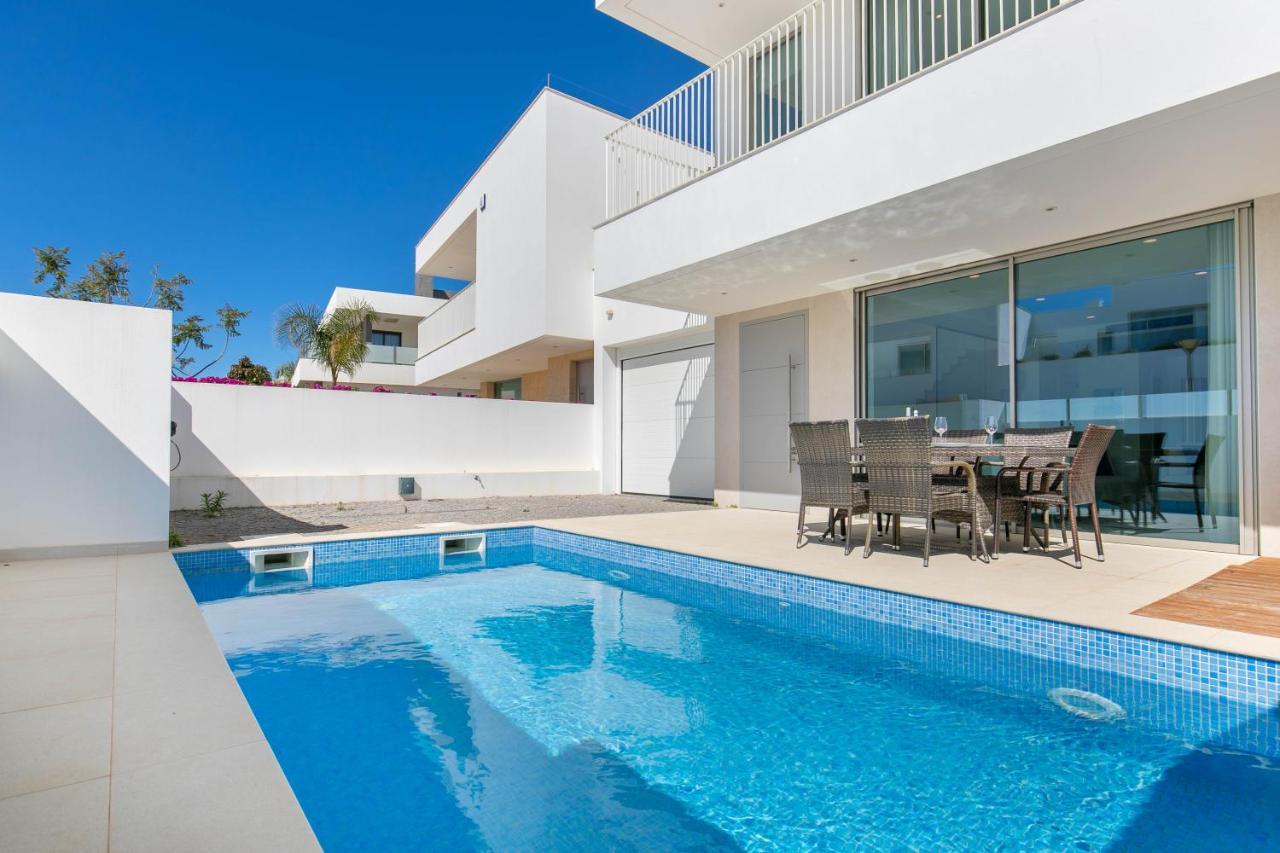 Casa Branca 40 Villa Lagos Exterior photo